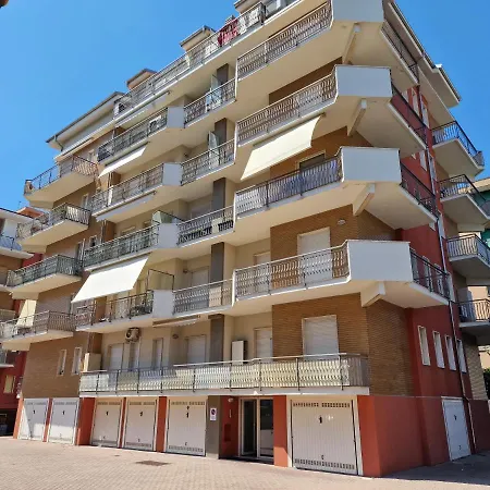 New☆☆☆☆☆ Comfort A 250m Dal Mare -vle Repubblica Apartment *